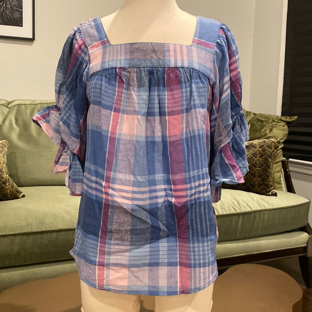 Plaid striped cotton blouse with ruffle sleeves
